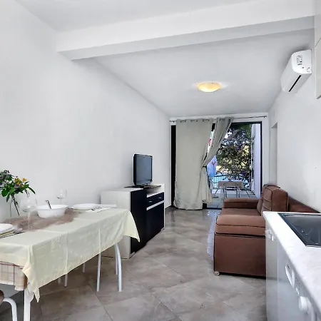 Rubin-3 By Interhome *
